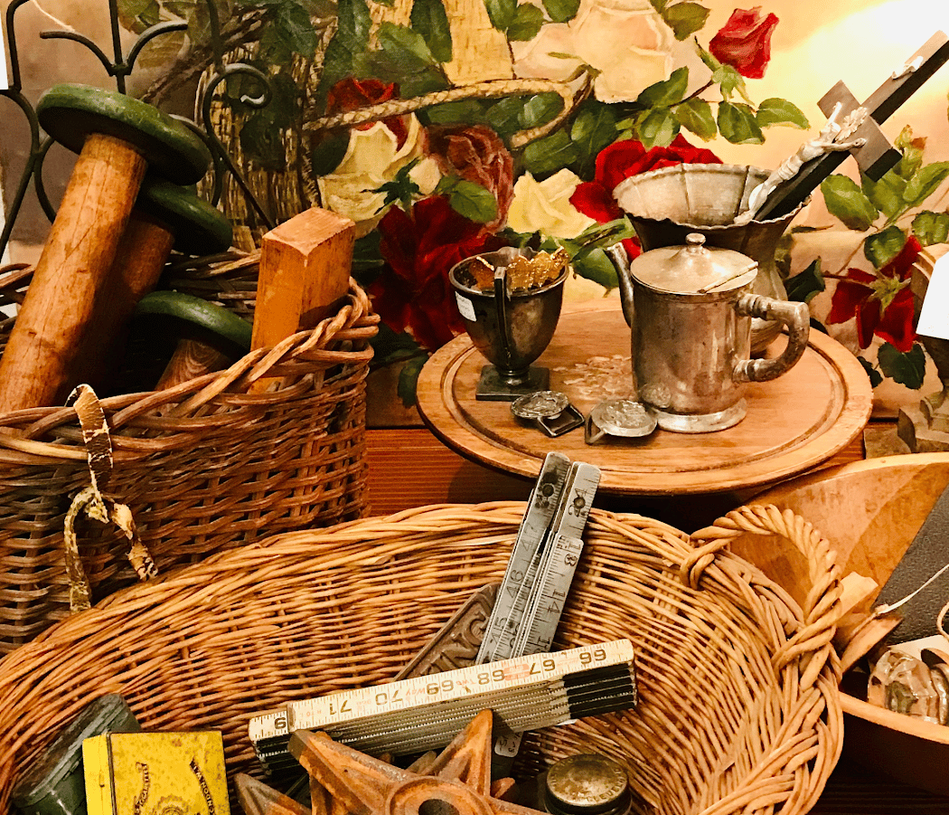 Center Street Antiques 1