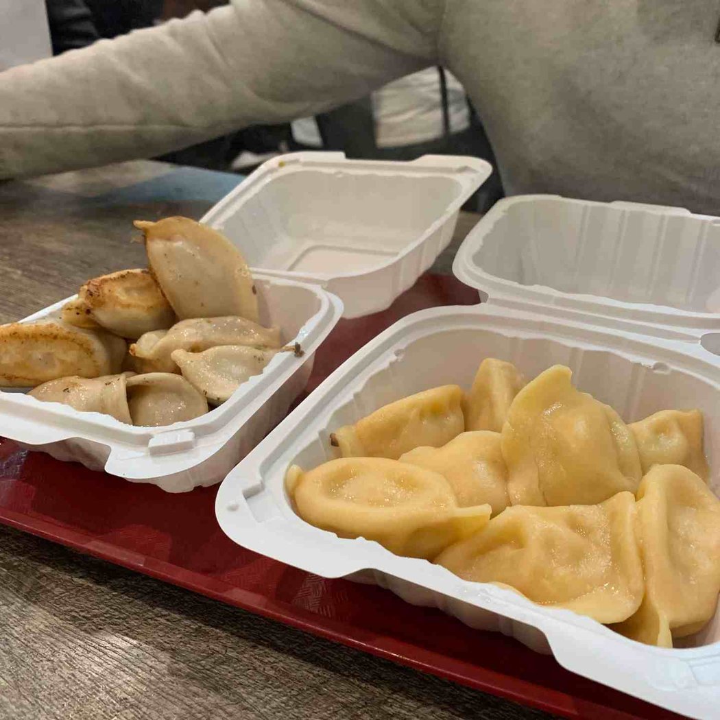 Vanessa's Dumpling House 2