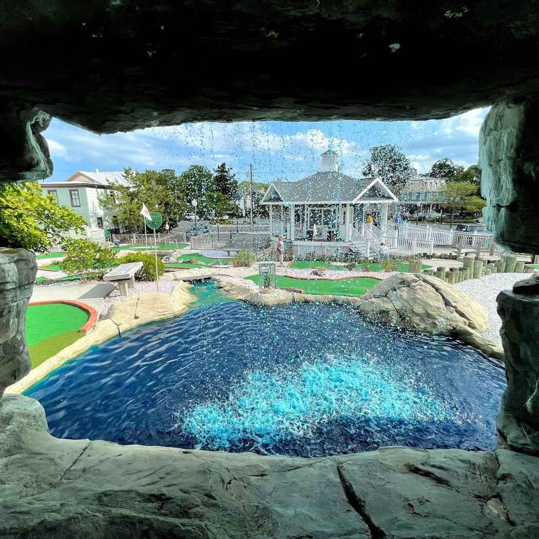 Cape May Miniature Golf 1