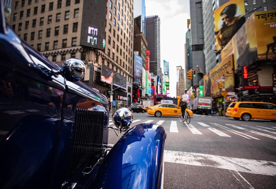 Vintage Car Tour - Midtown 1 Hour 3