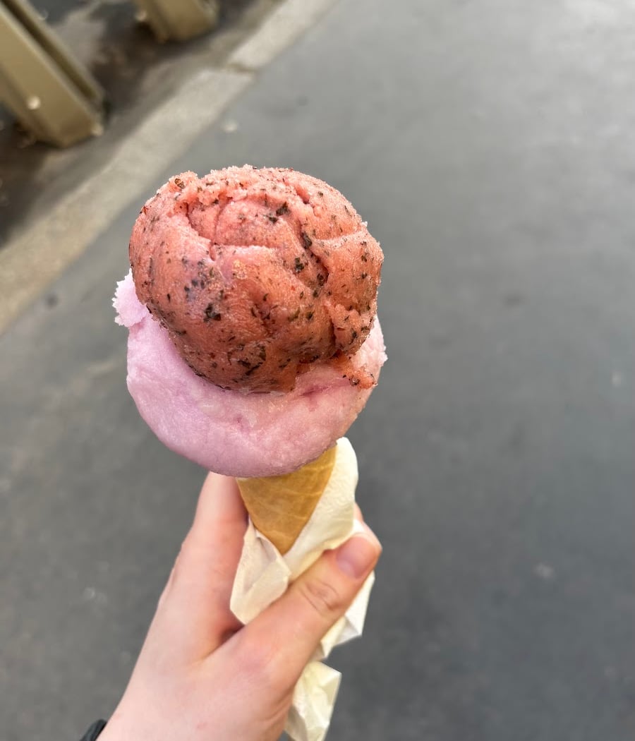 La Pampara Épicerie et Glaces Artisanales 1