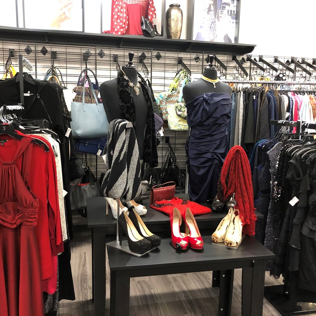 Clothes Mentor Ann Arbor, MI 1