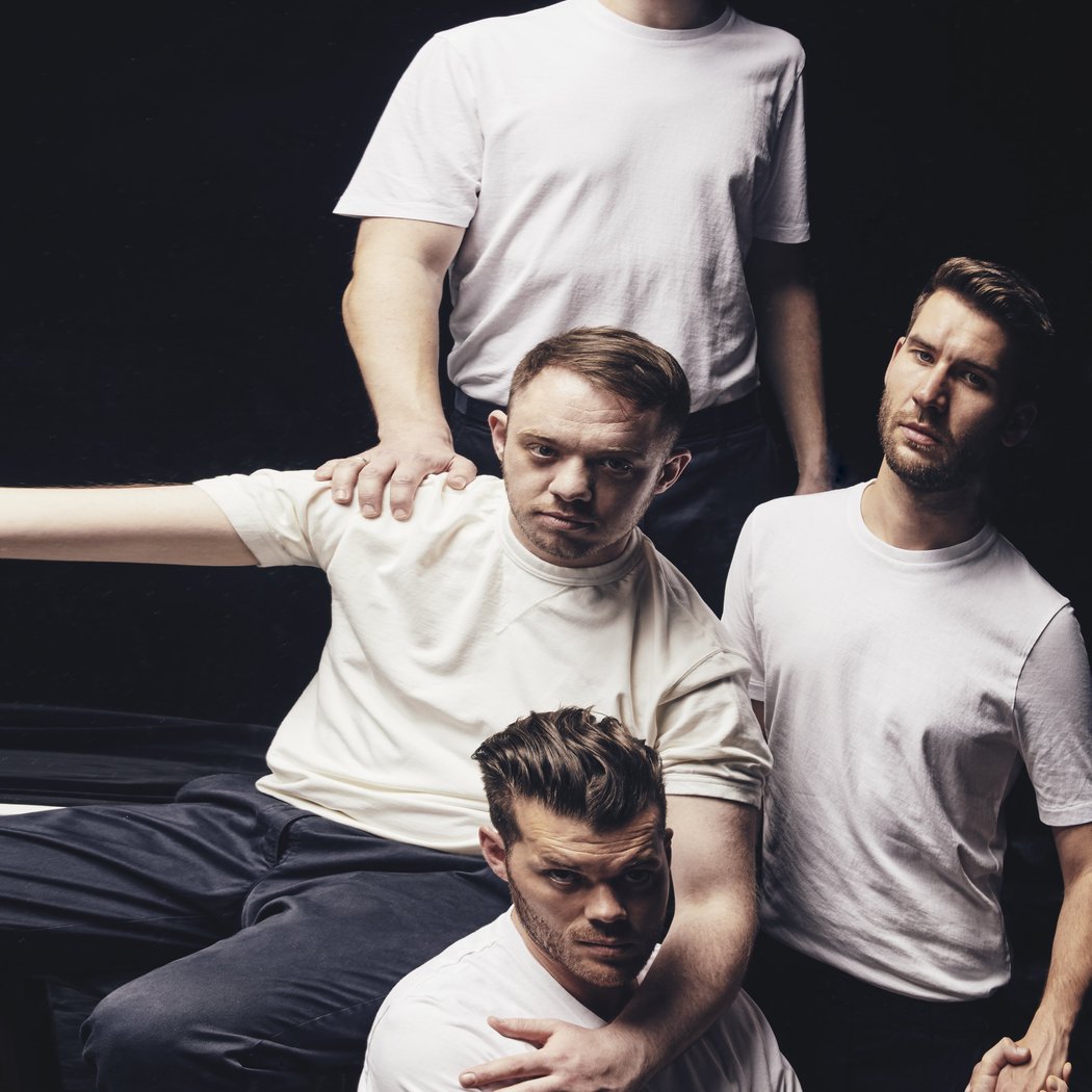 Everything Everything: Get To Heaven 10th Anniversary 3