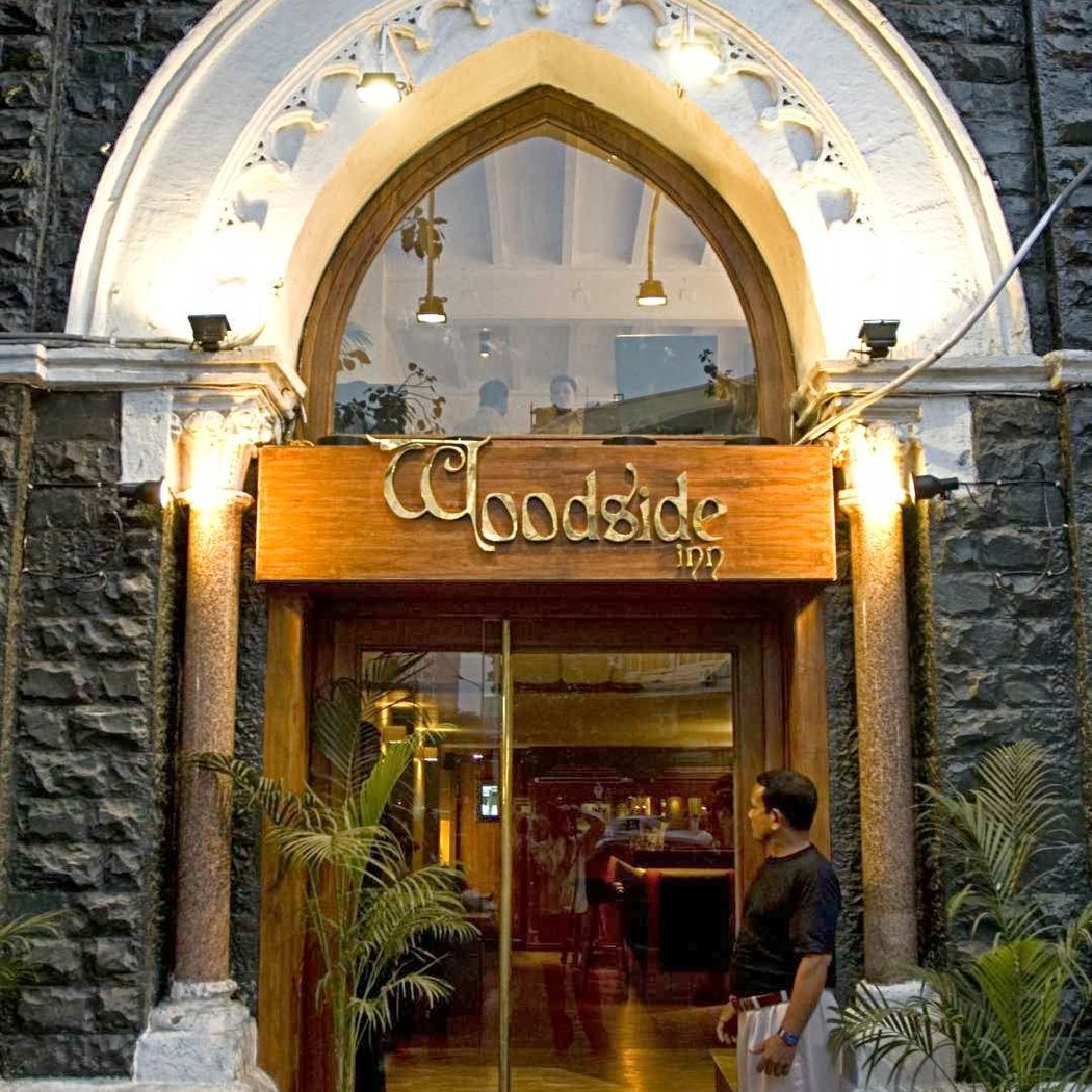 Woodside Inn 2