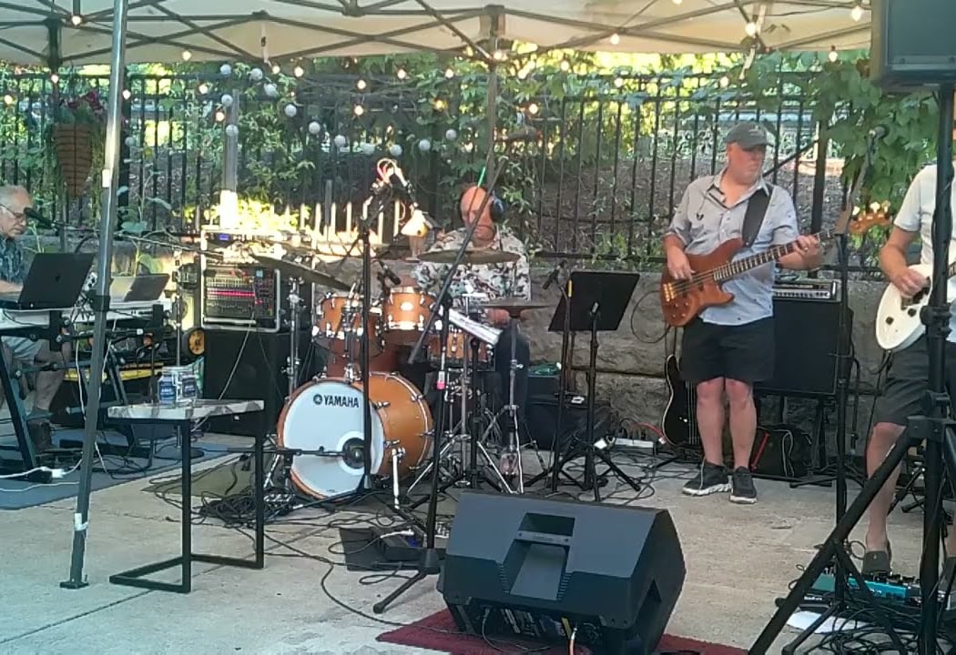 Music at the Mill: Dave's Killer Band 2
