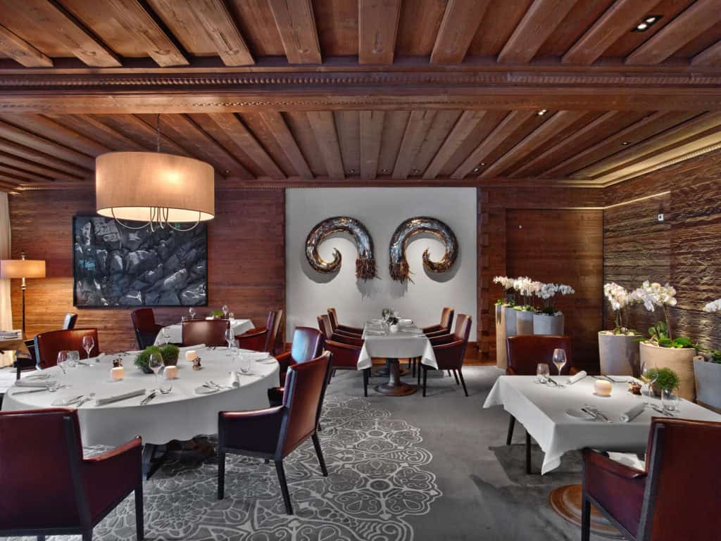 The Alpina Lounge 2