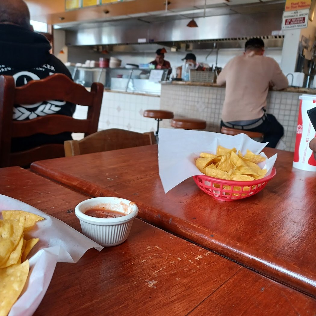 El paisa taqueria 3