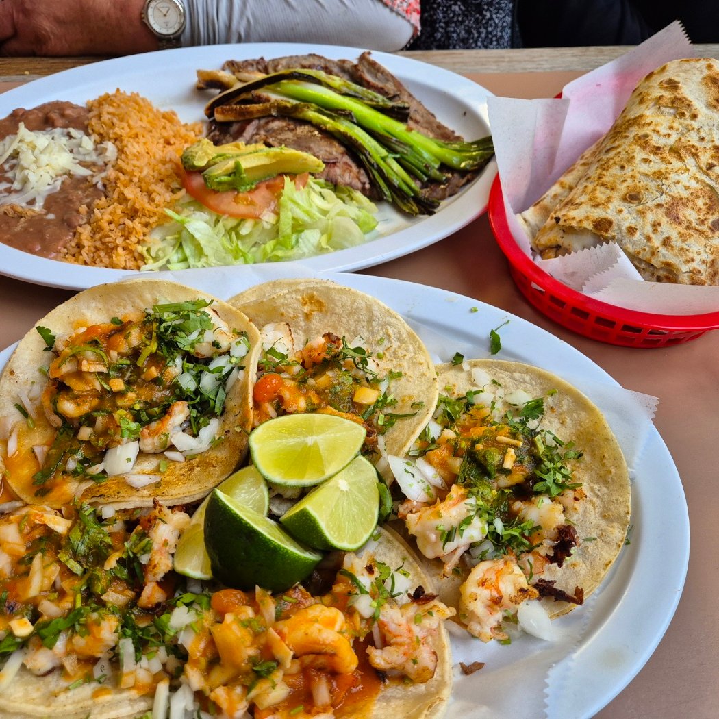 Taqueria El Favorito 1