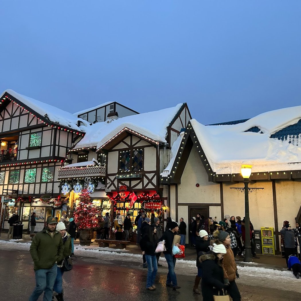 Willkommen Center and Leavenworth Chamber of Commerce 3
