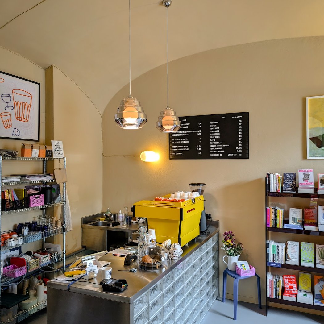 Hafi Books + Coffee 3