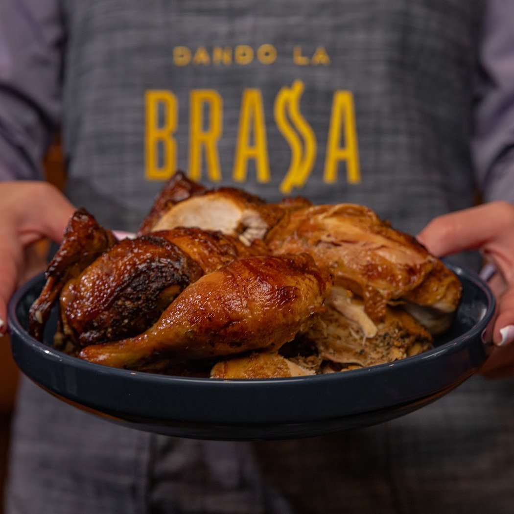 Dando La Brasa 1