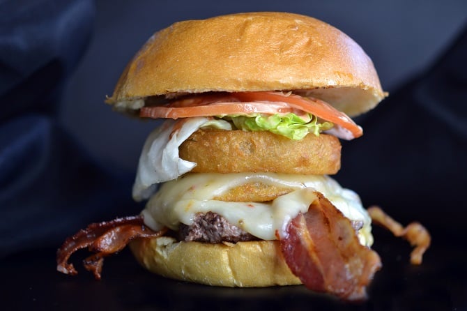 Black Burger 1