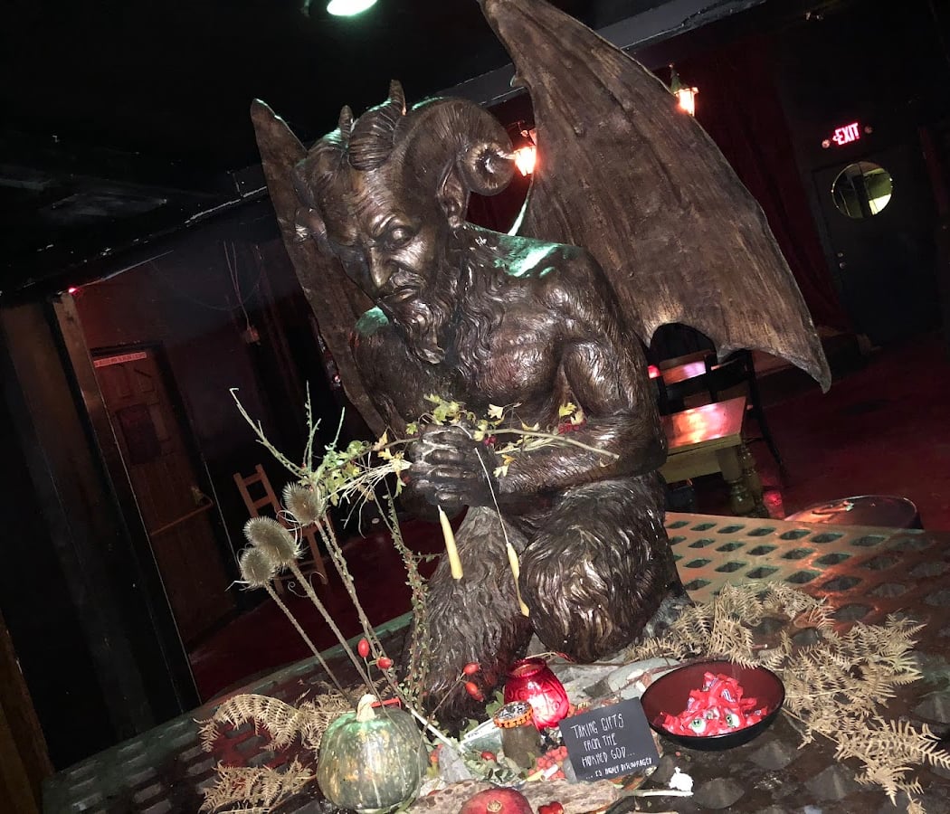 Cryptatropa Bar 3