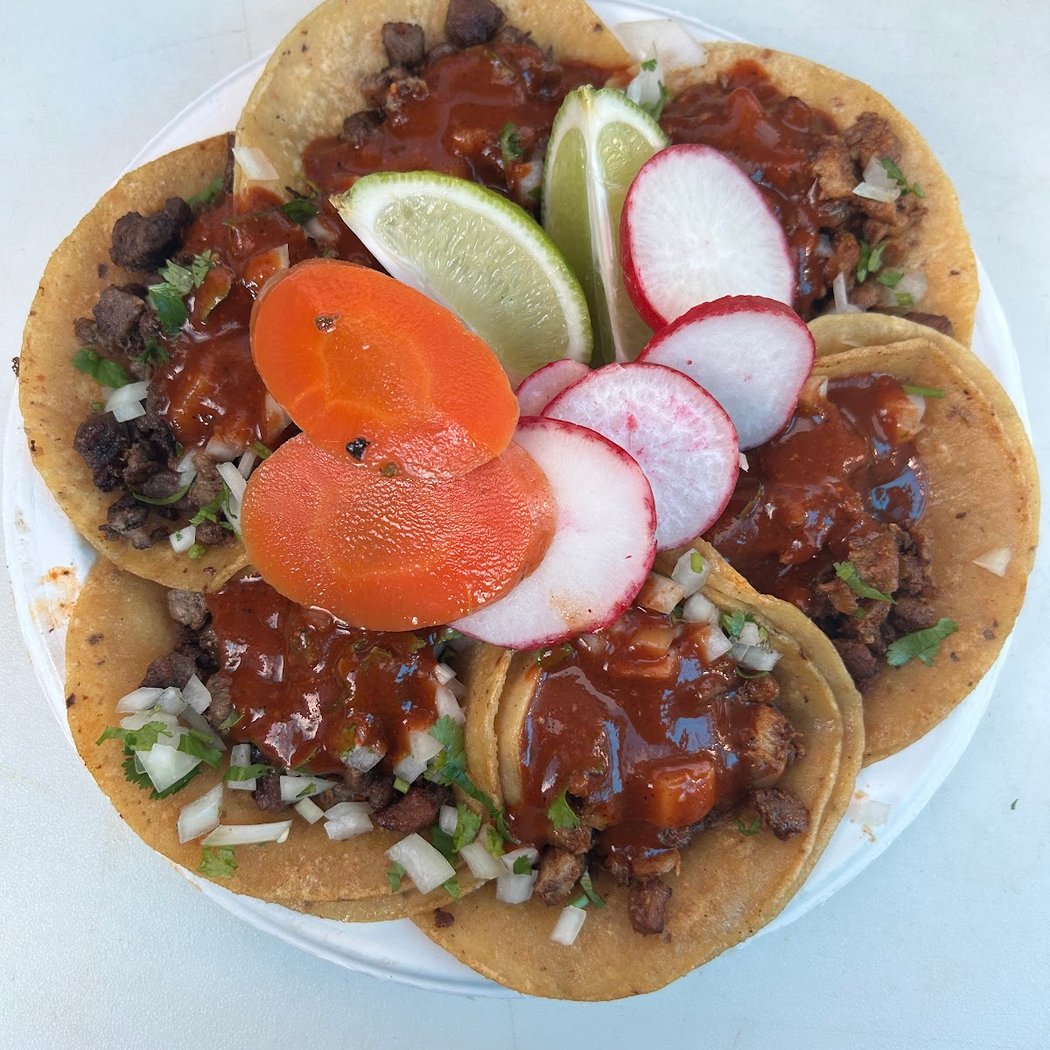 mely's taqueria 3