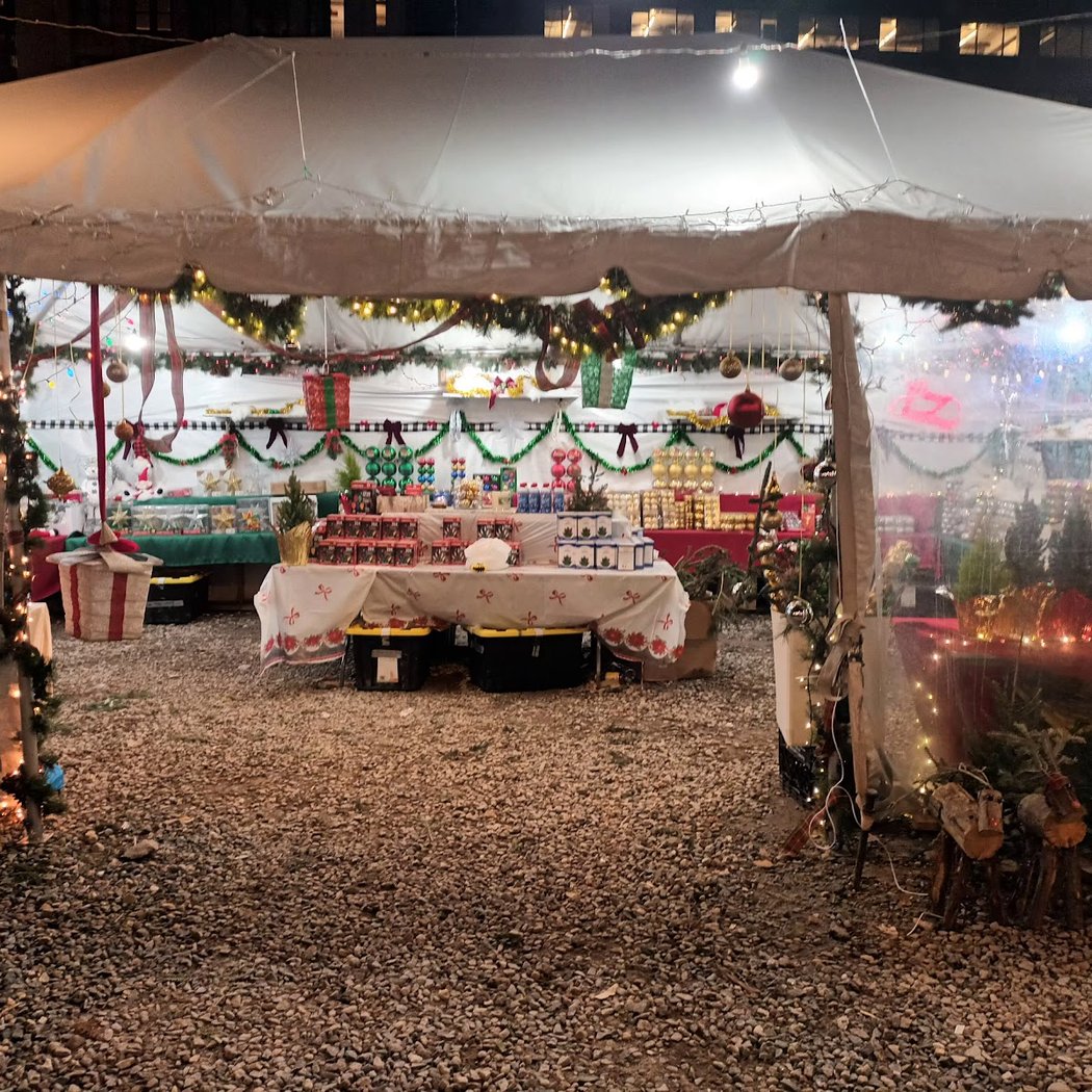 SoHo Trees: Christmas Tree Shop in NYC 3