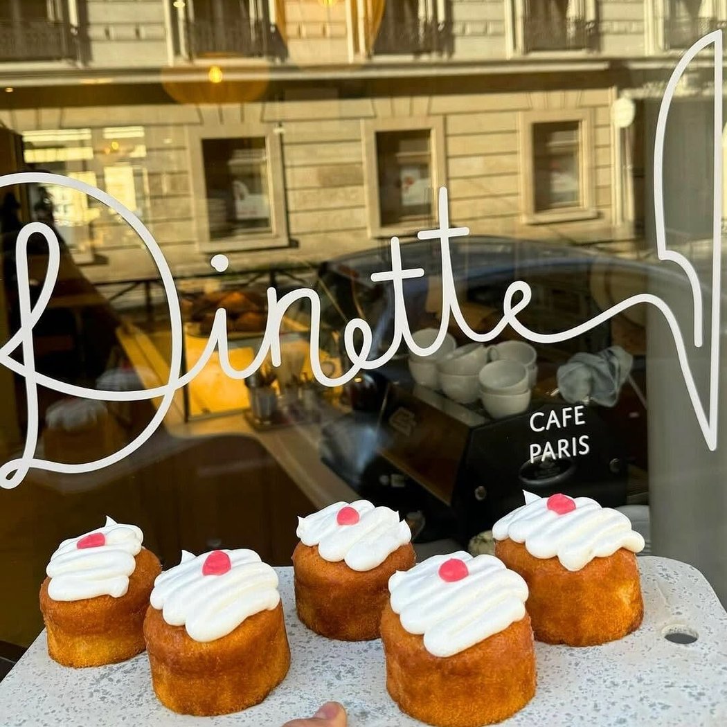 Dinette 1