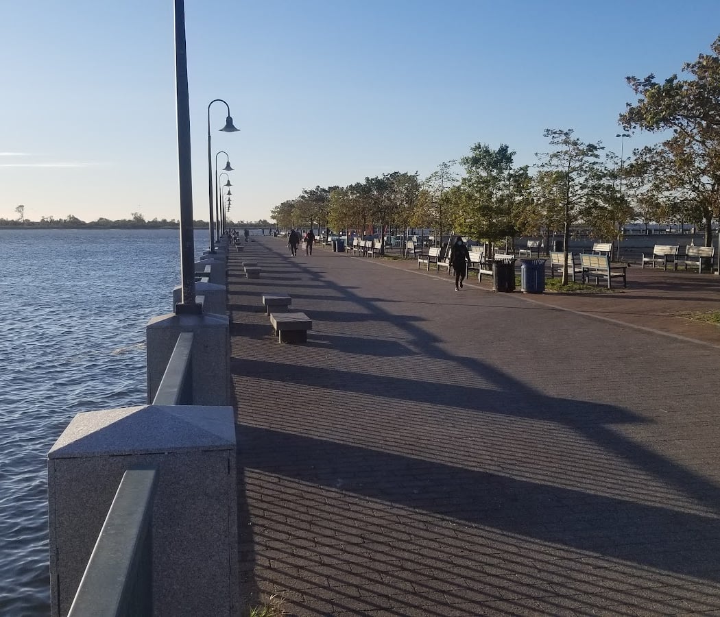 Spring Cleanup at Canarsie Pier 3