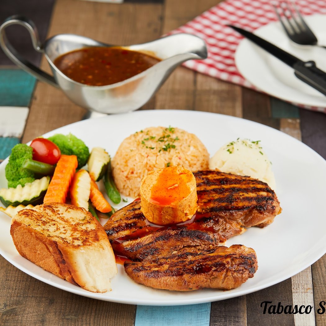 The Grill House - Steaks & Sizzlers 1