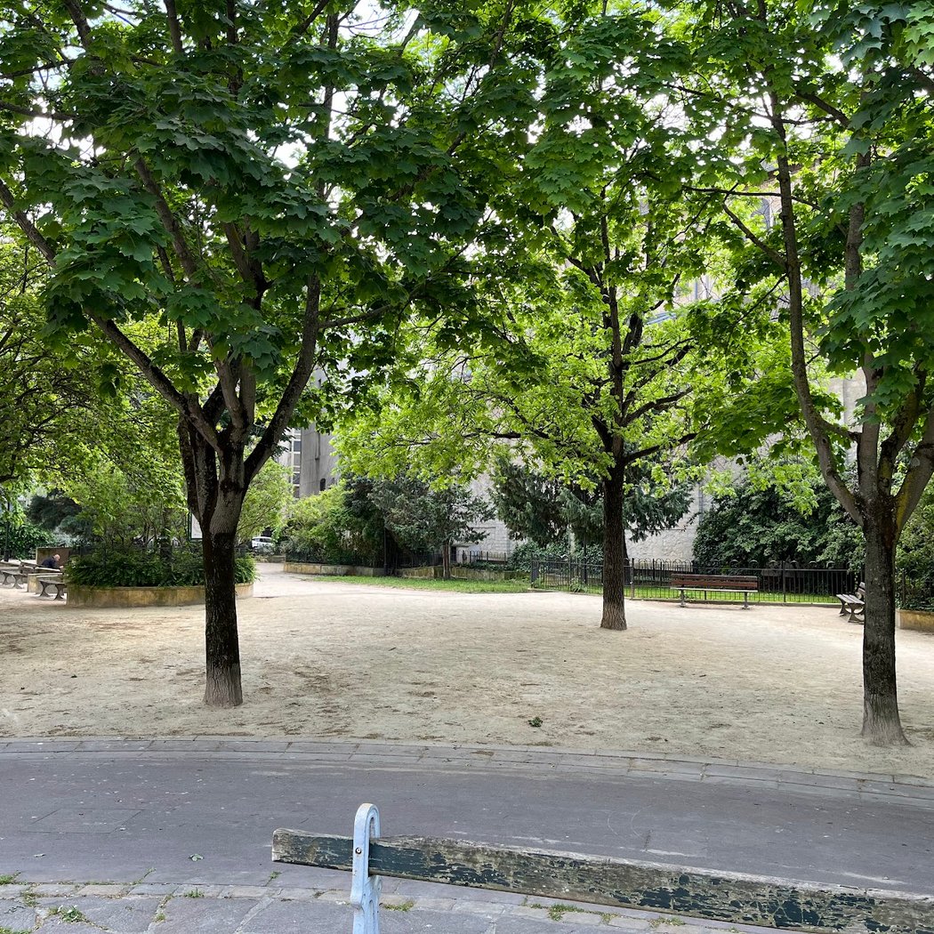 Cloître Garden 2