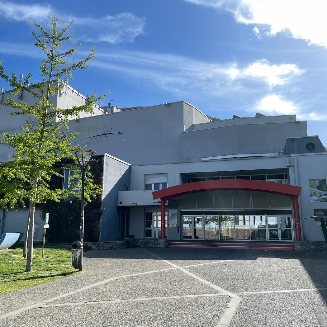 L'Estive, scène nationale de Foix et de l'Ariège 2