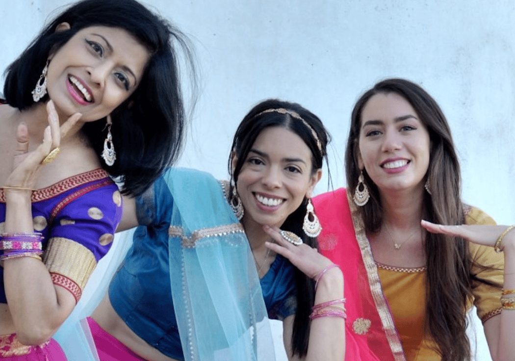 Nandita Bollydanse • Cours, Internship Dance Indian Bollywood -Asnieres, Paris 2