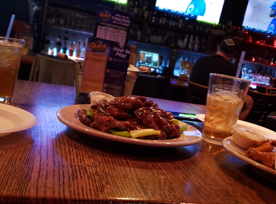 Rock Pub & Grill 5