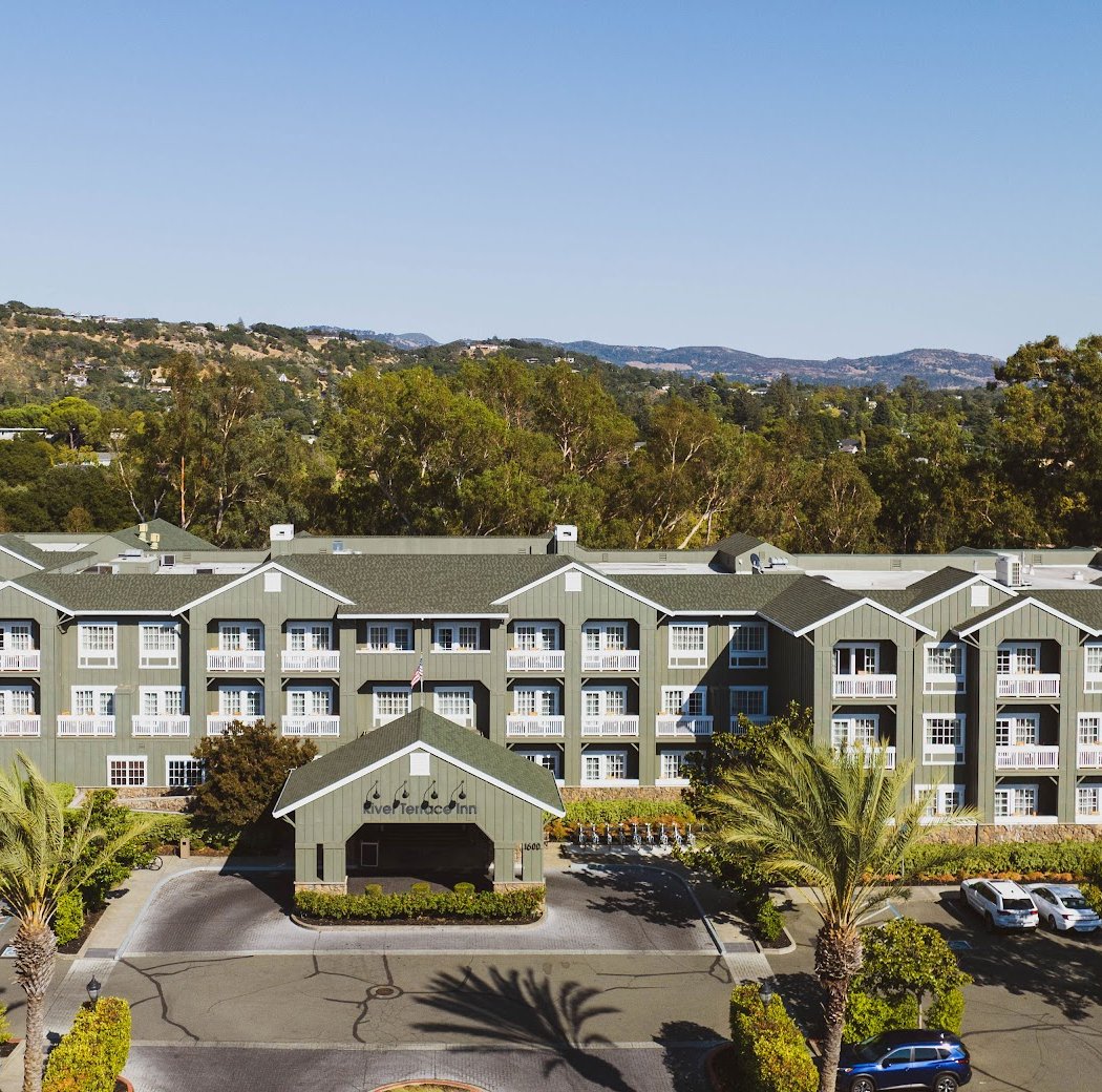 River Terrace Inn 2