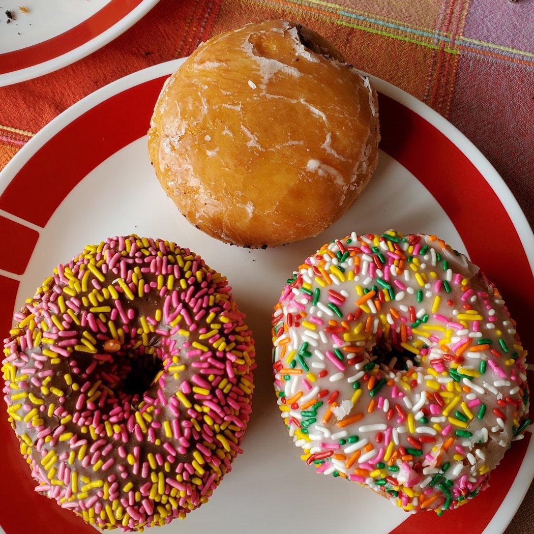 Colonial Donuts 1