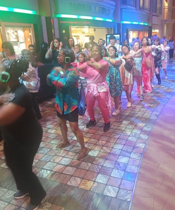 A Glam Hollywood Adventure Courtesy of Royal Caribbean 1