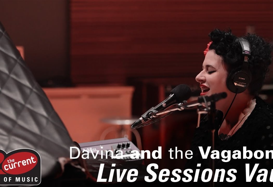 Davina and The Vagabonds 3