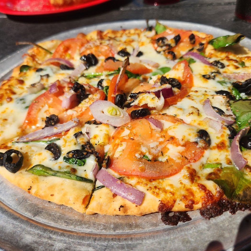 Red Zeppelin Pizza 1