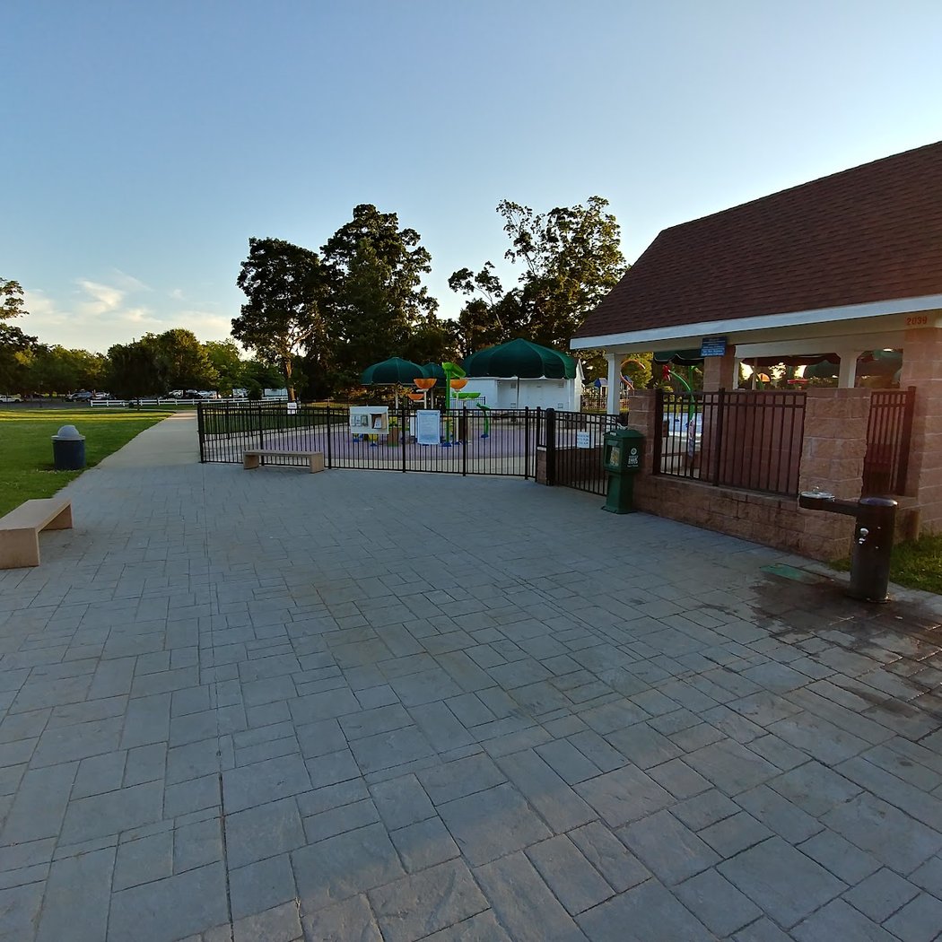 Challenger Place at Dorbrook Recreation Area 3