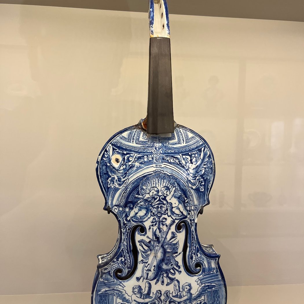 Ceramics Museum - Meeting of Metropolitan Museums (RMM) 1