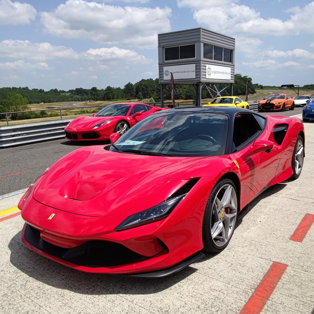 Stage de Pilotage Ferrari 3