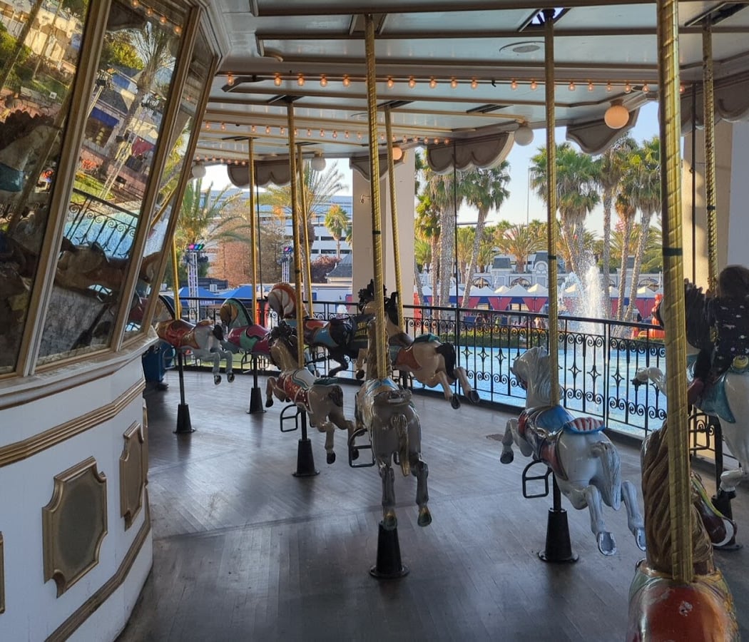 Carousel Columbia 3