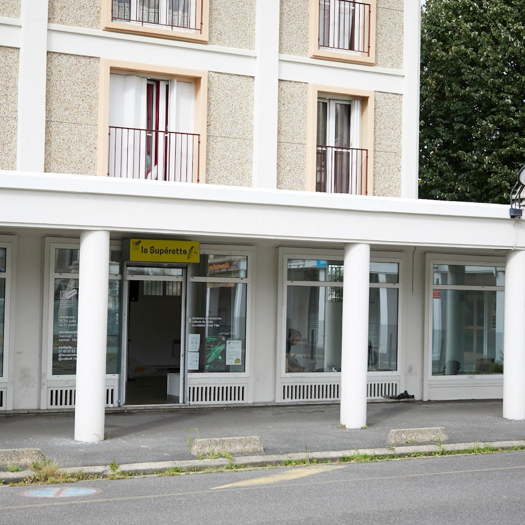 La supérette - maison des arts de malakoff 2