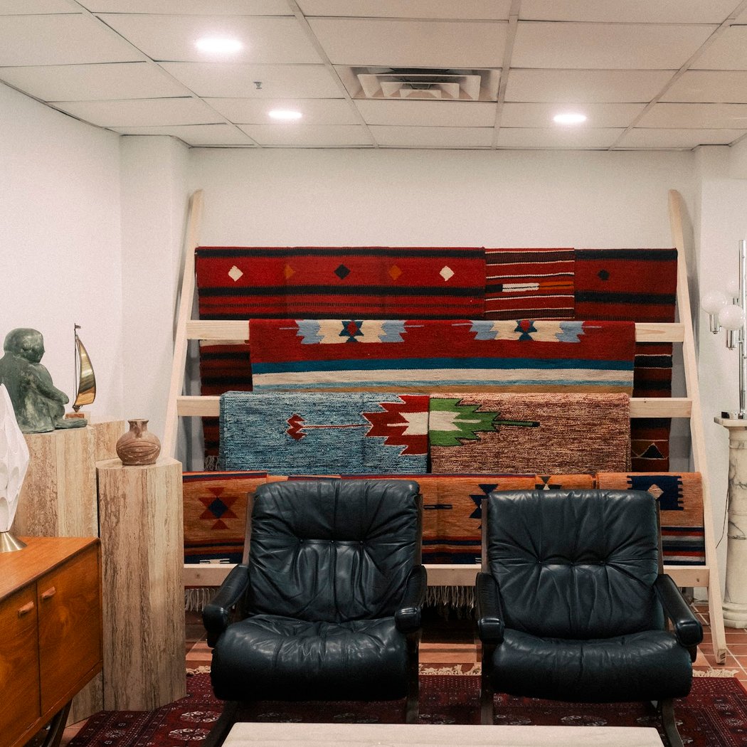 Elpida NYC - vintage furniture & contemporary art 1