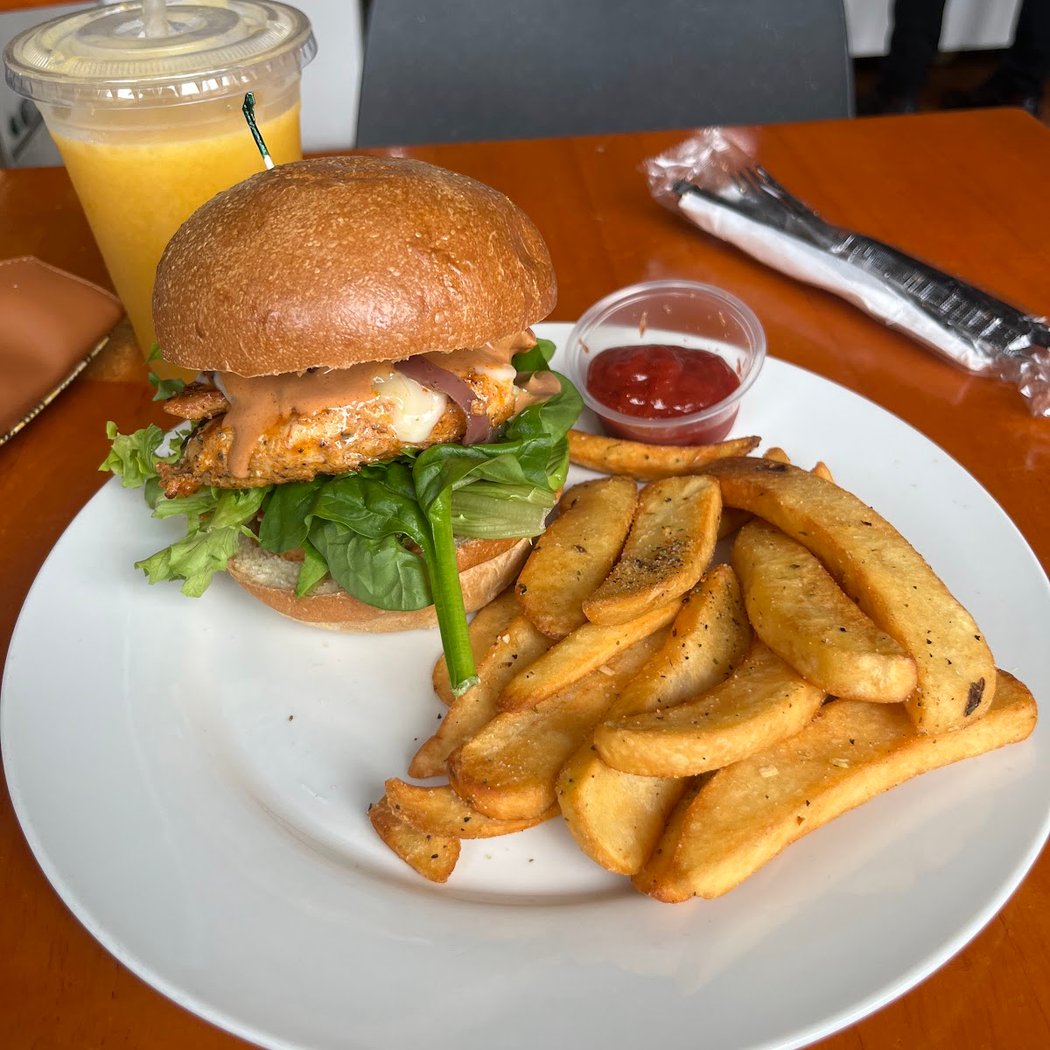 Blendzville Cafe 3