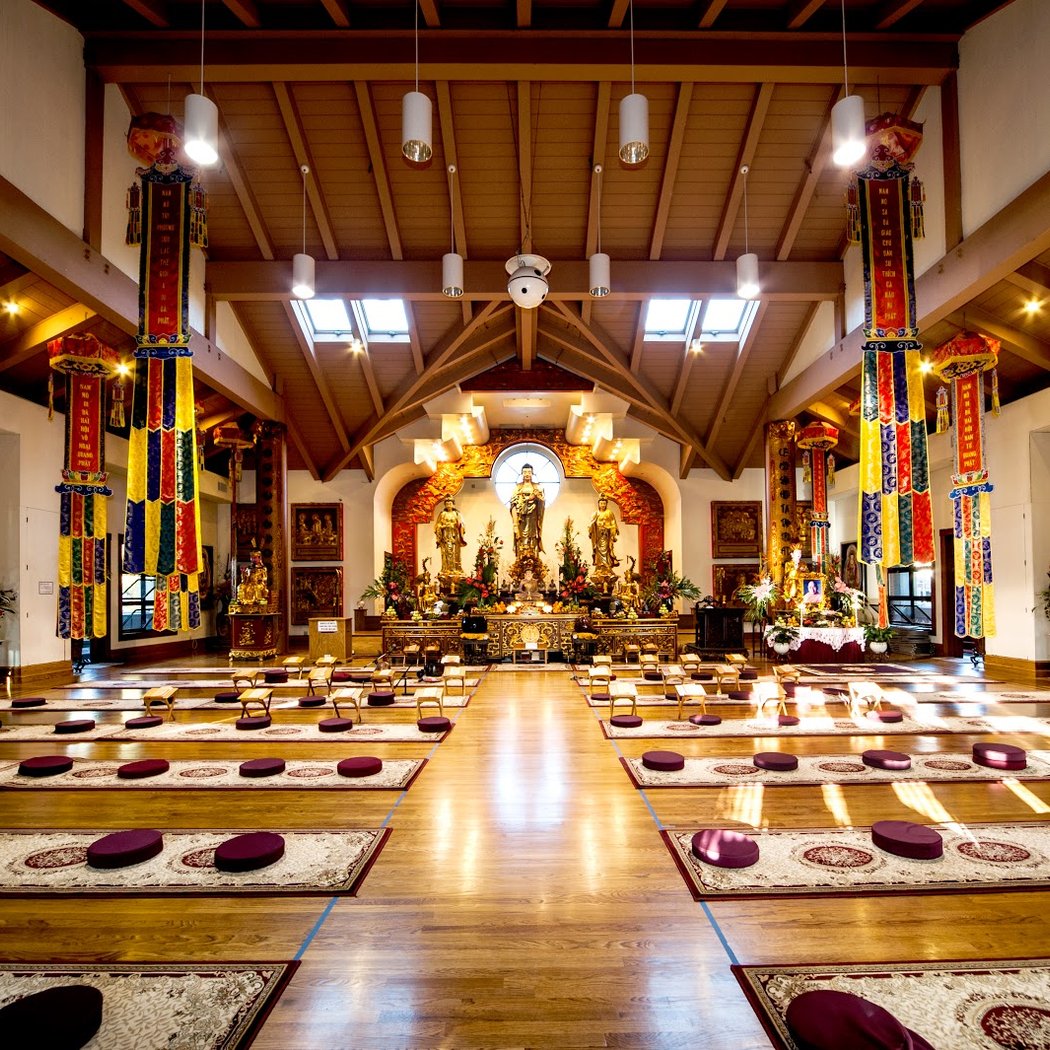 Đức Viên Buddhist Temple 1