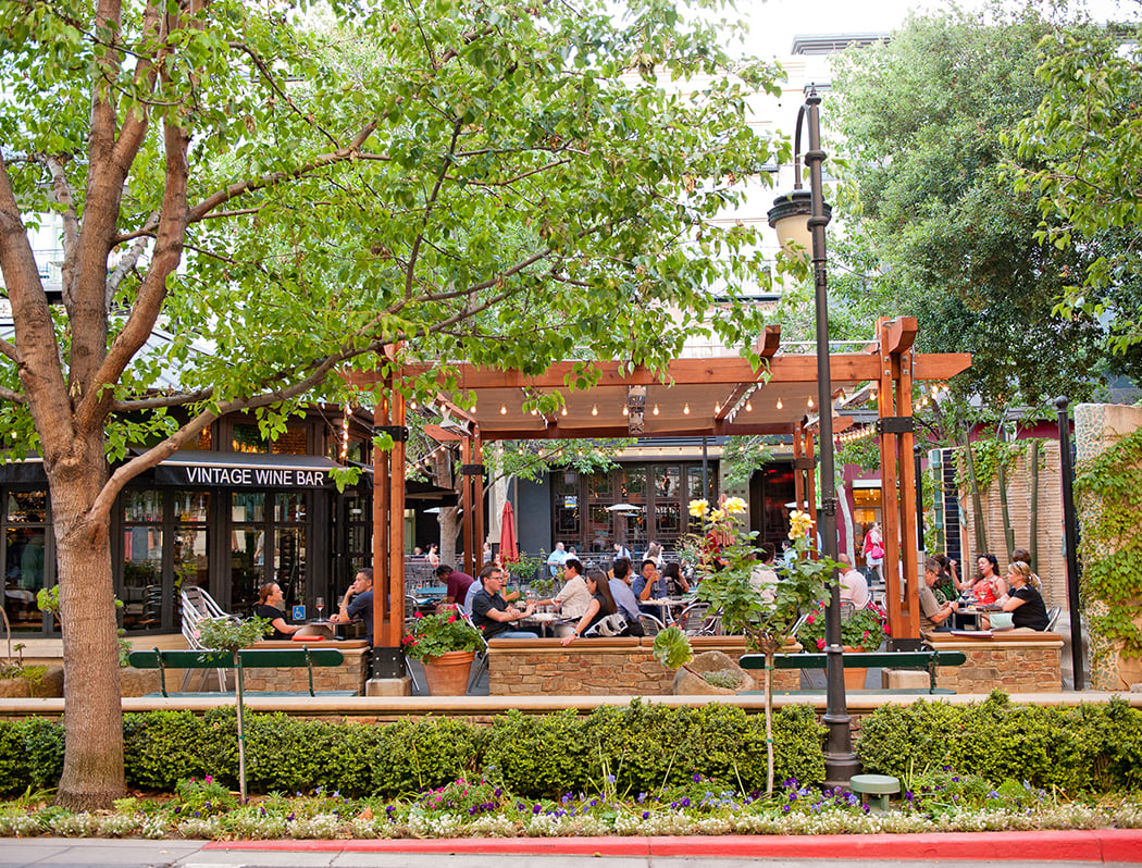 Santana Row 3
