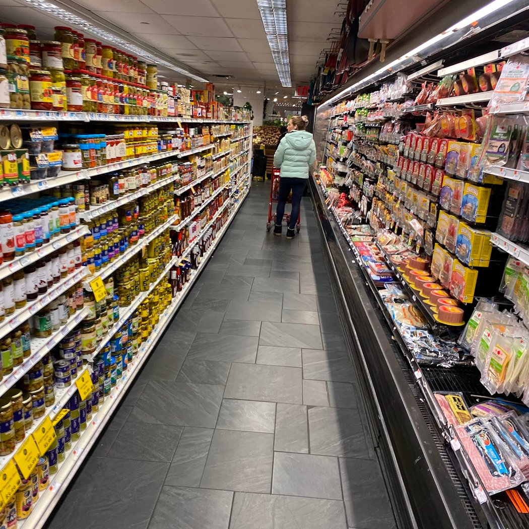 Morton Williams Supermarkets 3