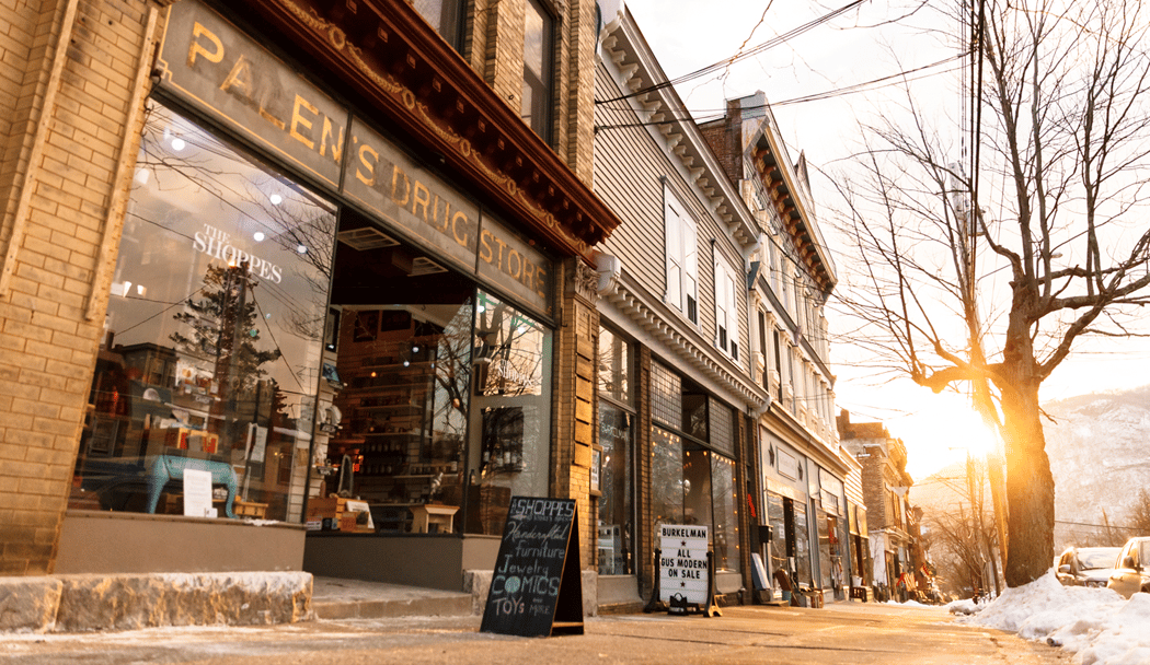 The Shoppes at Historic Palen's Drug Store 2