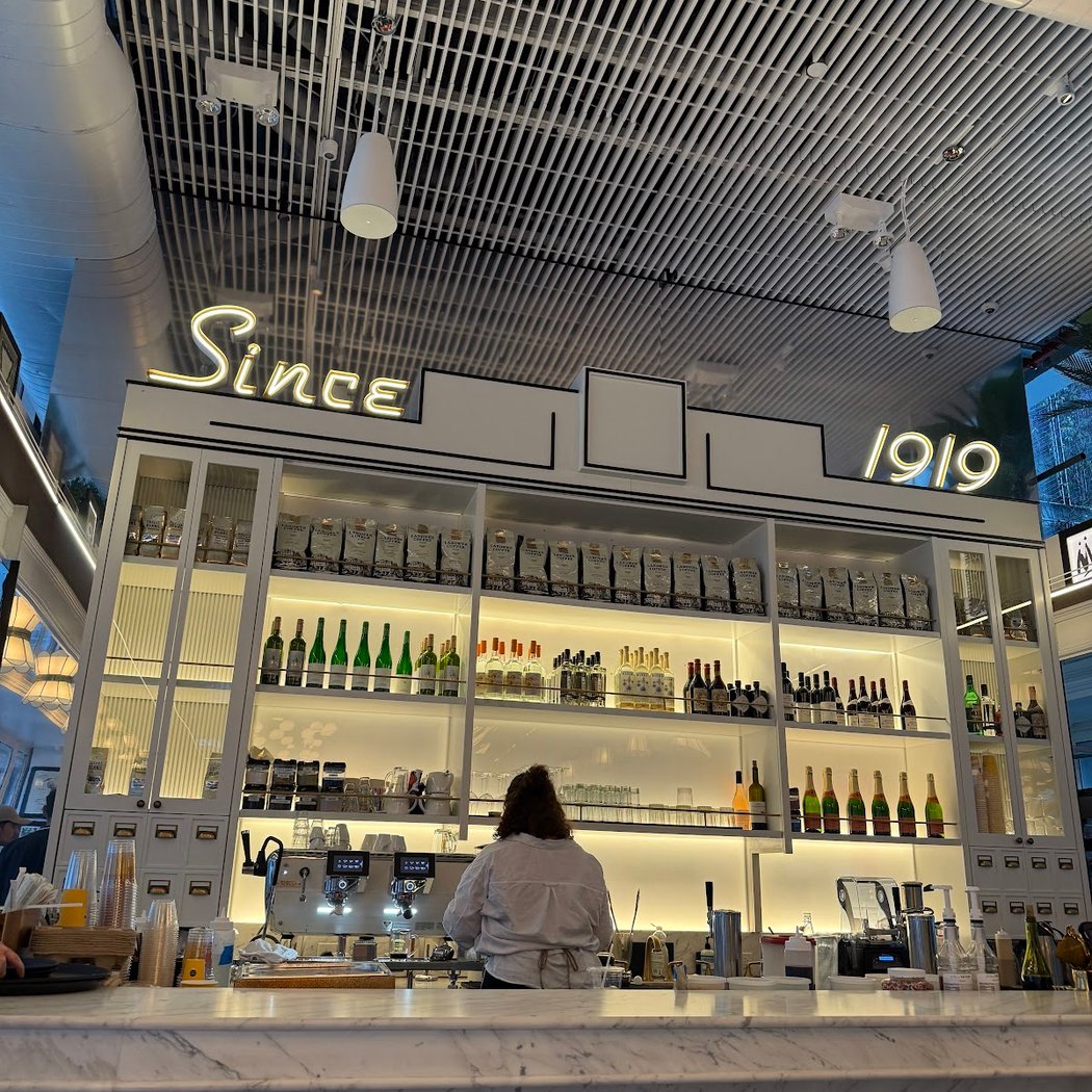 Cafe Landwer 2