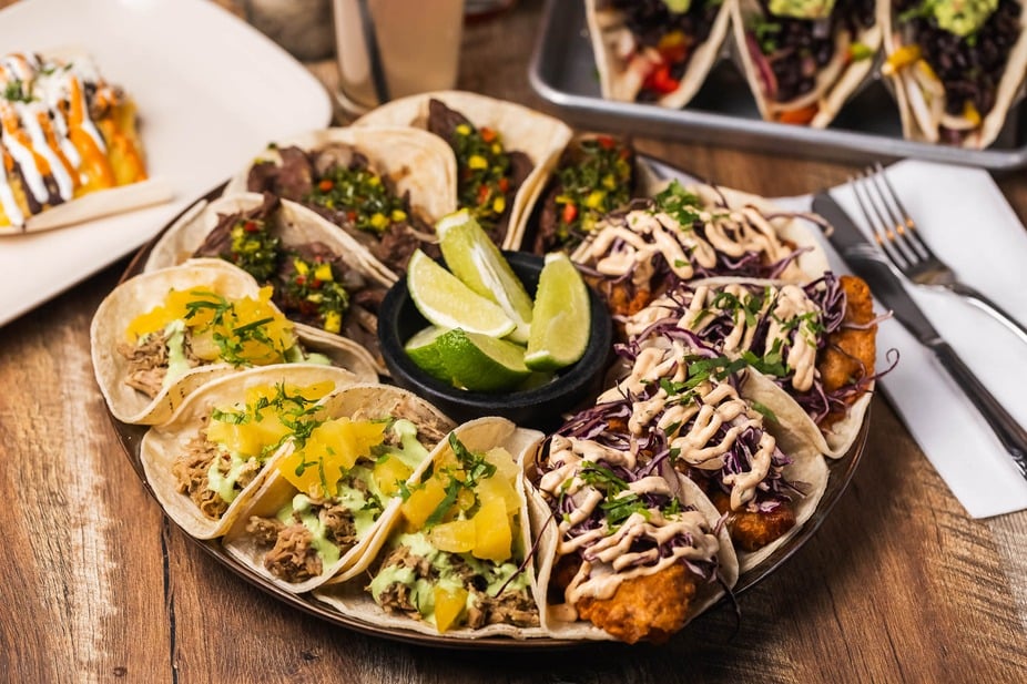 Fresco’s Grand Cantina 1