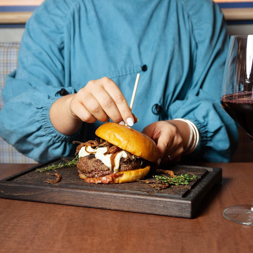 Muchmore's Gastropub & Wine Bar 3