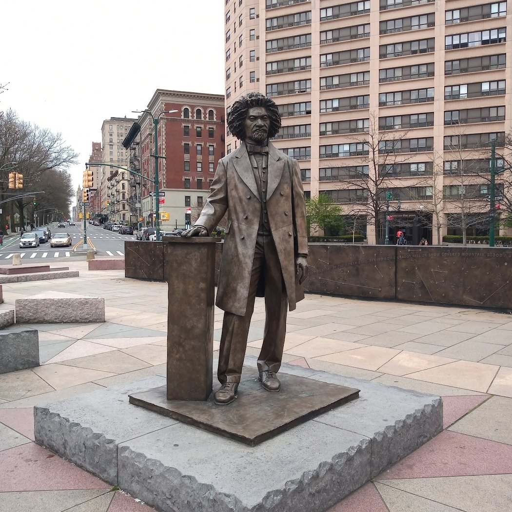 Frederick Douglass Sculpture and Water Wall 2