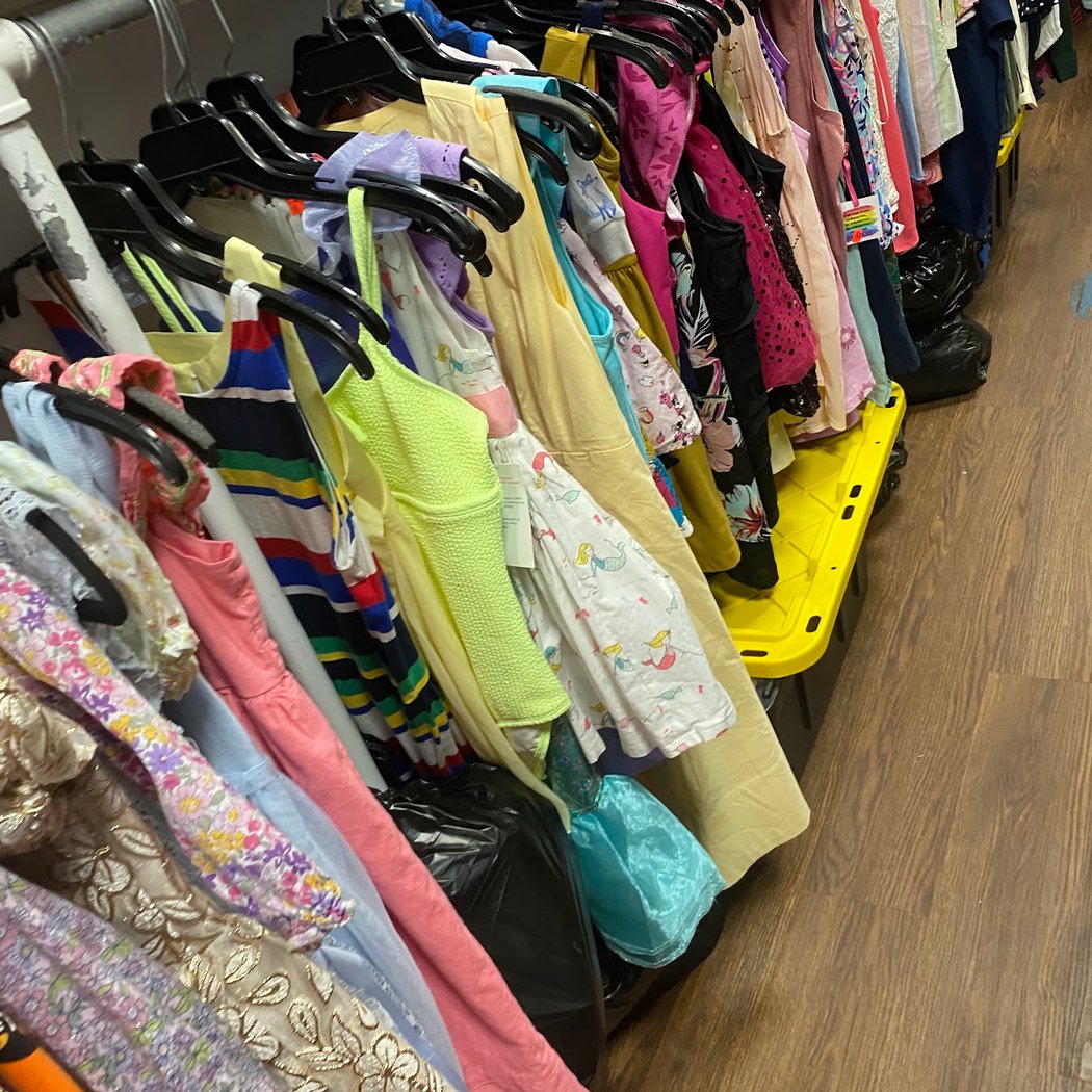 Glamour Thrift Shop 3