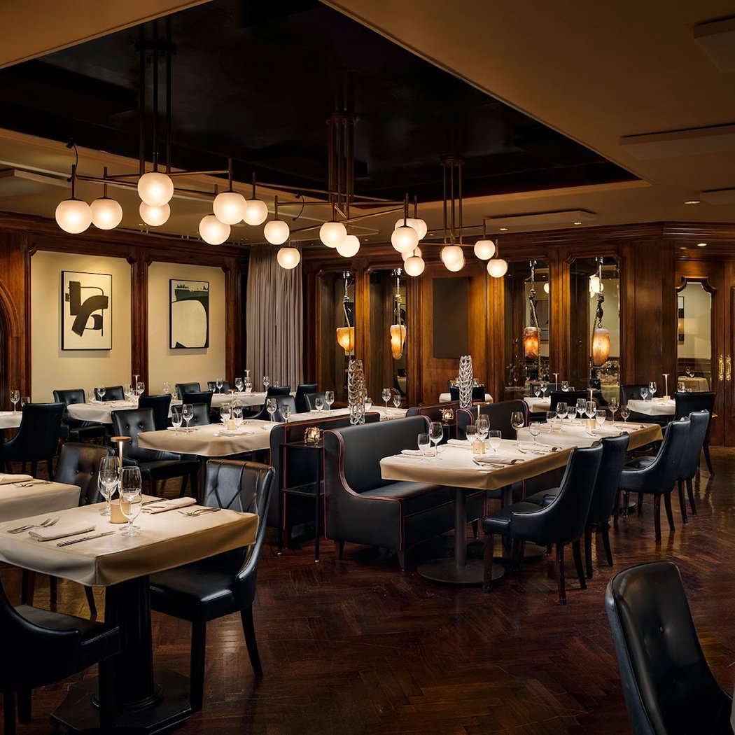 Red Salt Room by David Burke 3
