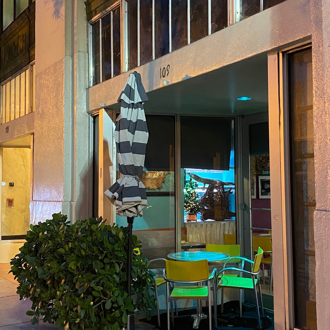Bali Cafe 2