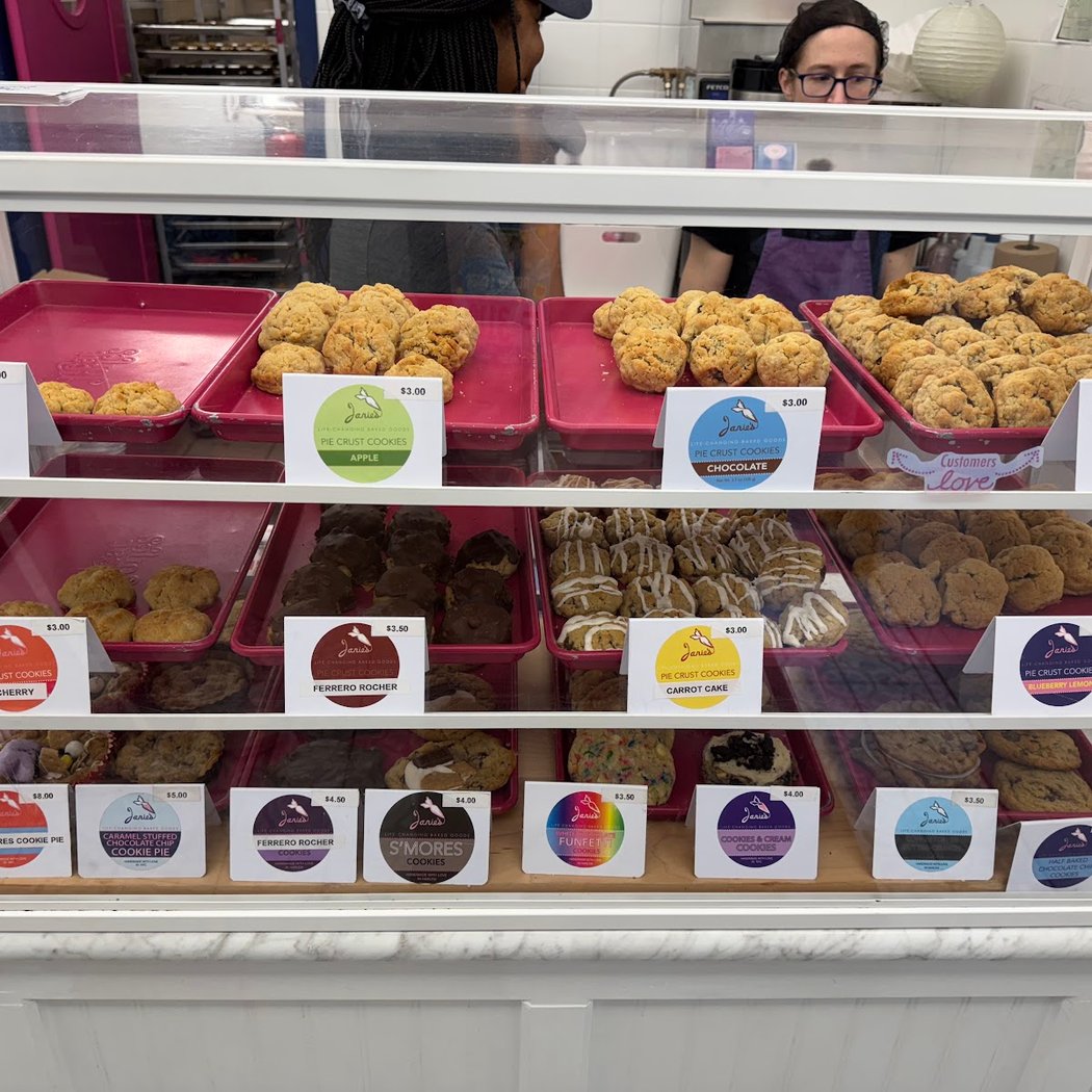 Janie's Life-Changing Baked Goods 3